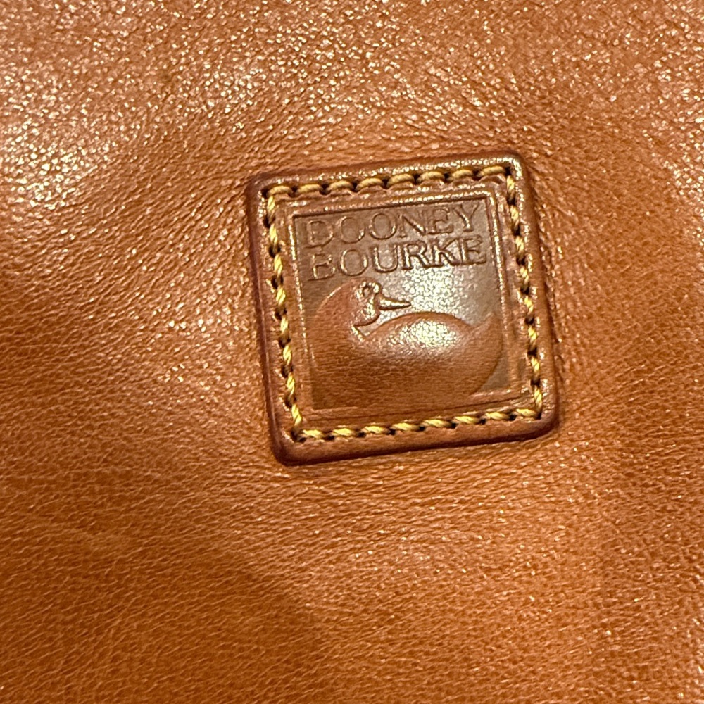 Dooney and Bourke medium Florentine leather zip Hobo bag - Chestnut Brown - Picture 5 of 8